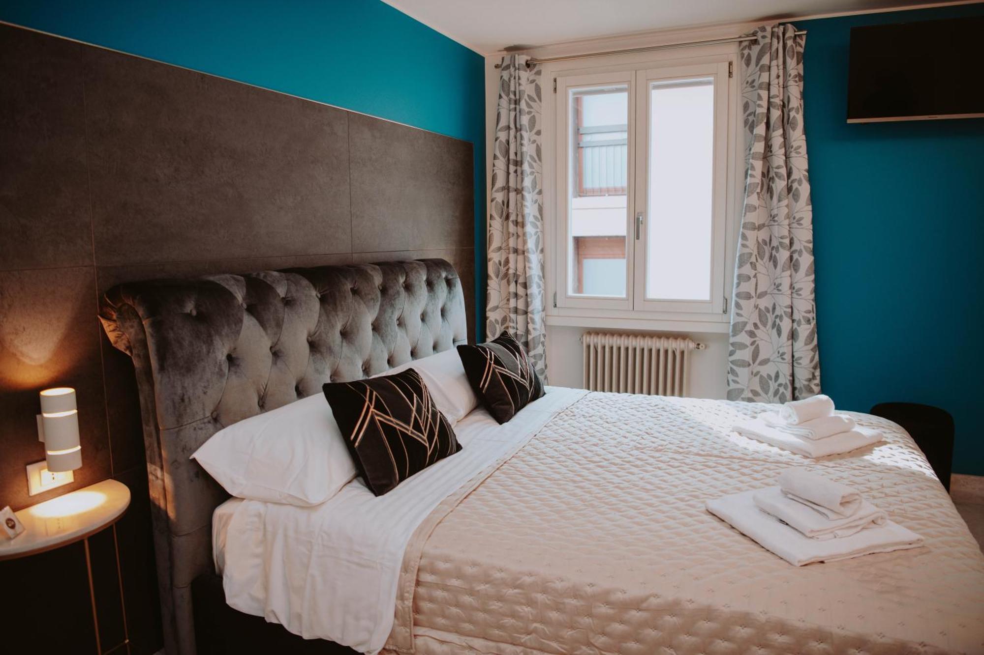 Hotel La Luce Di Sirmione Chambre photo